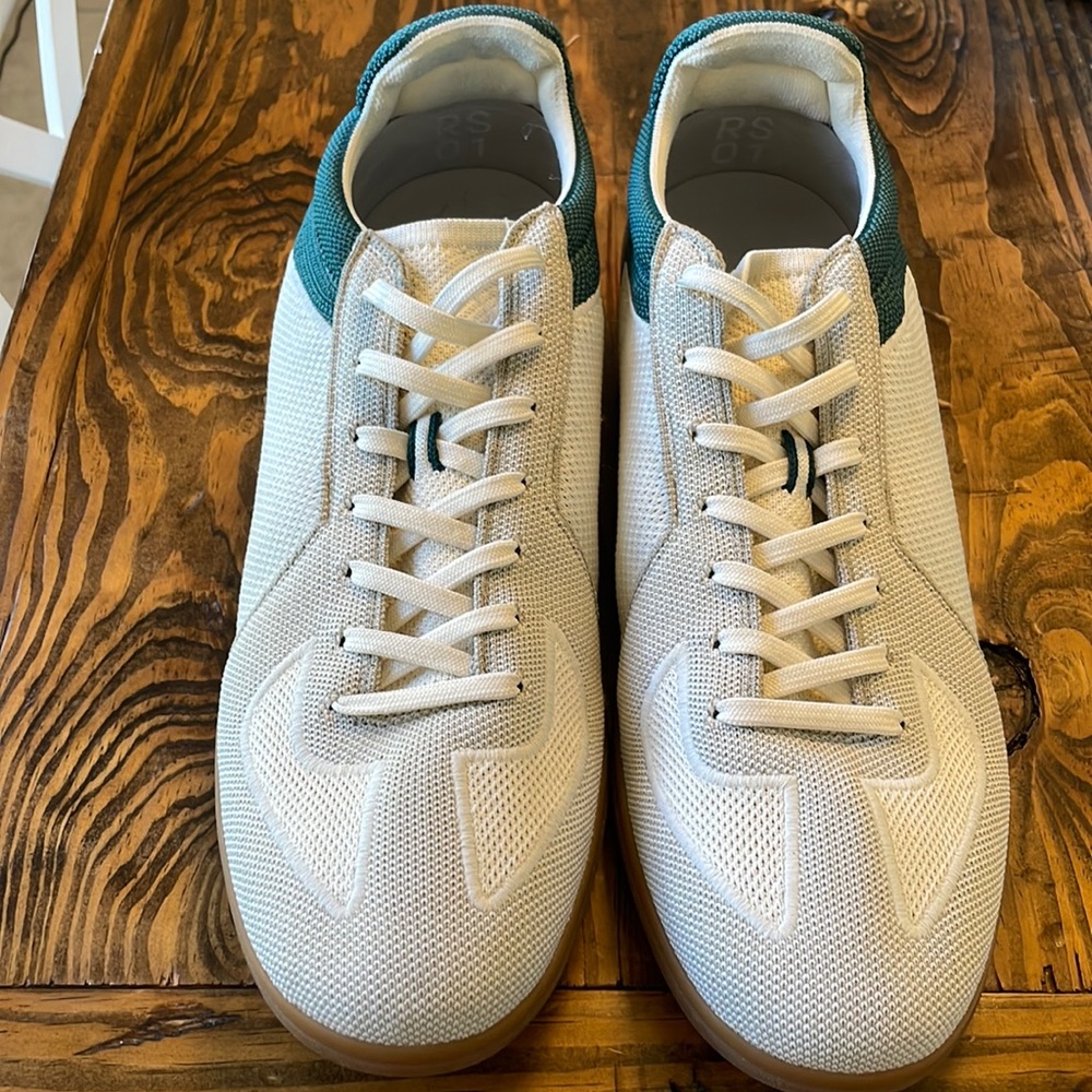 Rothy’s men’s RS01 sneaker